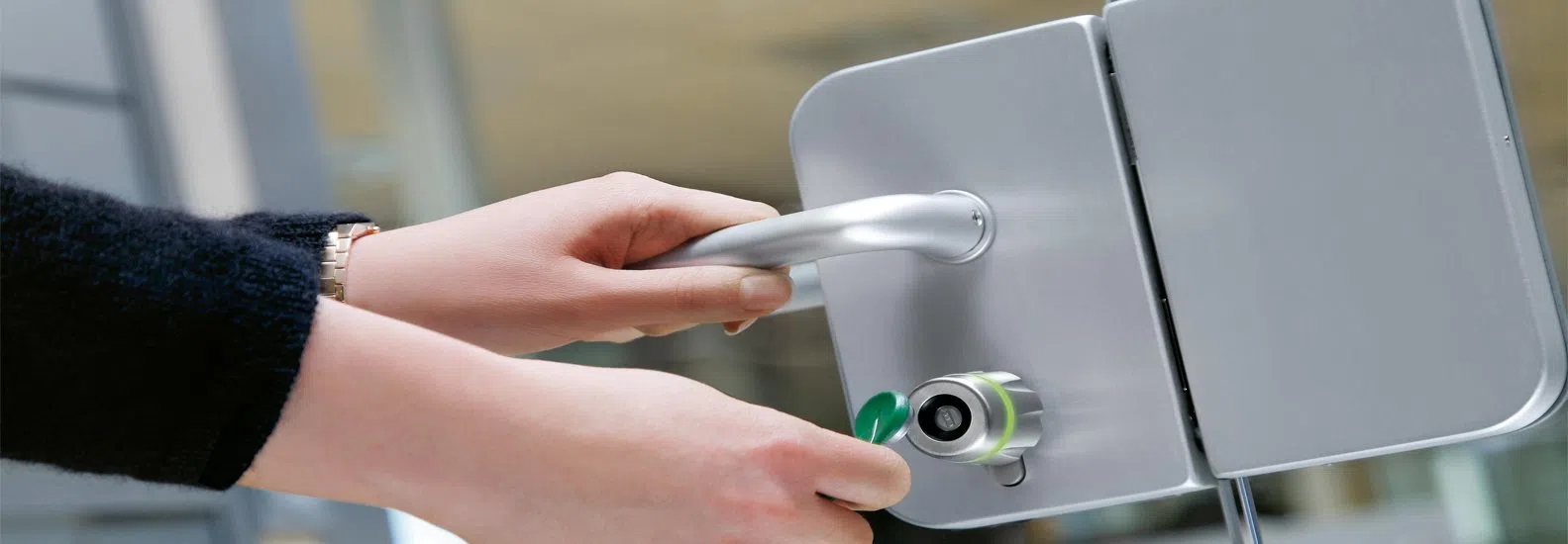 Master Locksmith Store Silver Spring, MD 301-969-3233 - push-bars